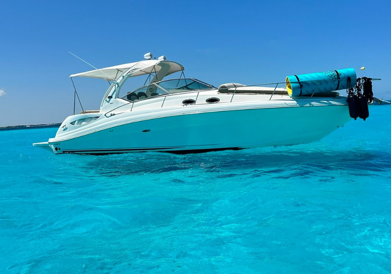 37 FT - SEA RAY SUNDANCER - OSS - UP TO 12 PAX - STARTING FROM: $13,000 MXN